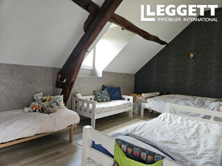  Maison  vendre 6 pices 166 m