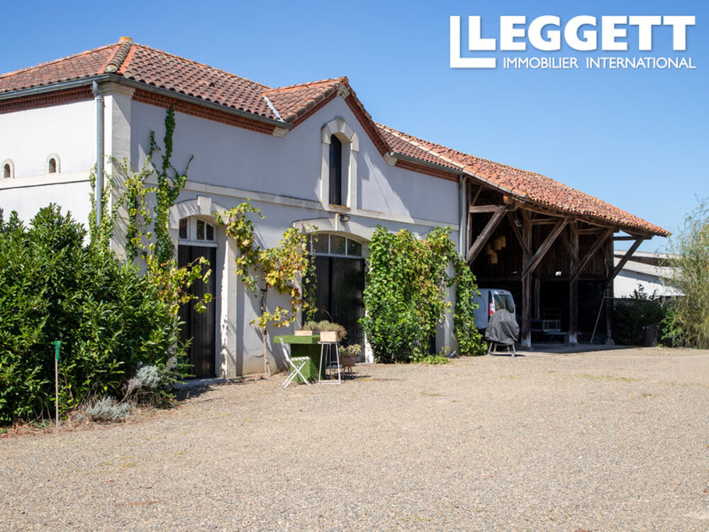 Vente Maison Élégante maison de maître rénovée du début du XXe siècle, 5 chambres, dépendances et potentiel gîtes Le vignau