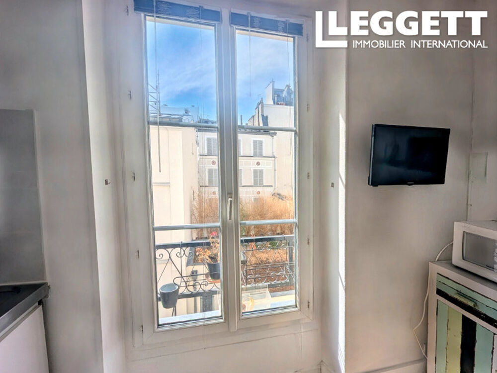 Vente Appartement Paris 75007, proche rue Cler studio de 13 M2, kitchenette équipée, lumineux, calme, salle d'eau avec WC Paris 7