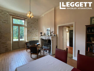  Maison � vendre 8 pi�ces 300 m�