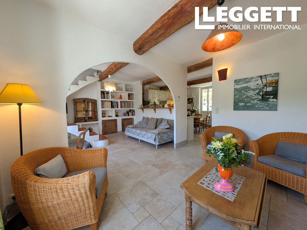 Vente Maison Maison/app. de caractère sur 2 niveaux avec jardin, cour ensoleillée et vue dégagée à deux pas du centre-ville Nyons