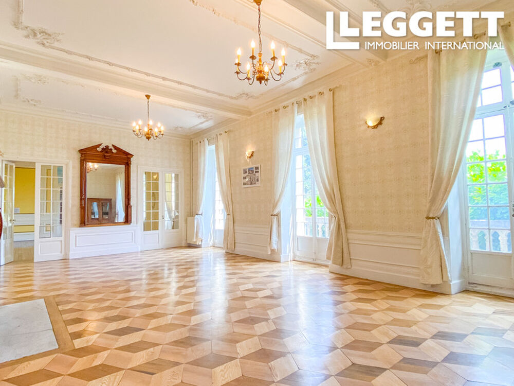 à vendre  Propriété/château Marcilloles (38260)