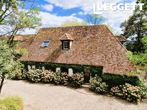   Propriété périgourdine du XVIIIe siècle avec piscine, étang et gîte près de Bergerac Maison - 9 pièce(s) - 400 m²