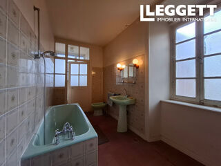  Propri�t�/ch�teau � vendre 9 pi�ces 143 m�