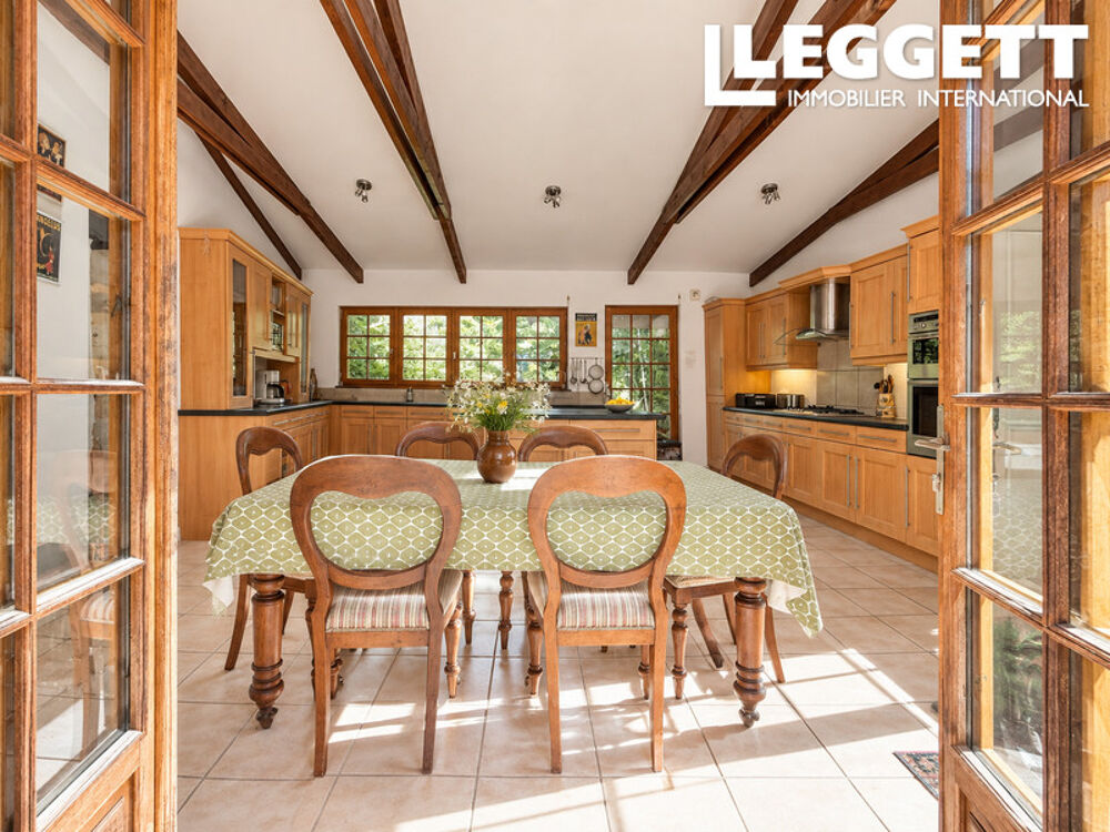 Vente Maison Magnifique ferme en pierre du XIXe siècle rénovée avec piscine chauffée, vue panoramique proche de Sarlat Saint-andrÉ-d'allas