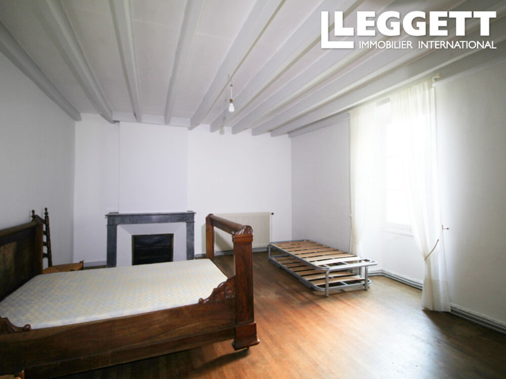 � vendre  Propri�t�/ch�teau Les Gours (16140)