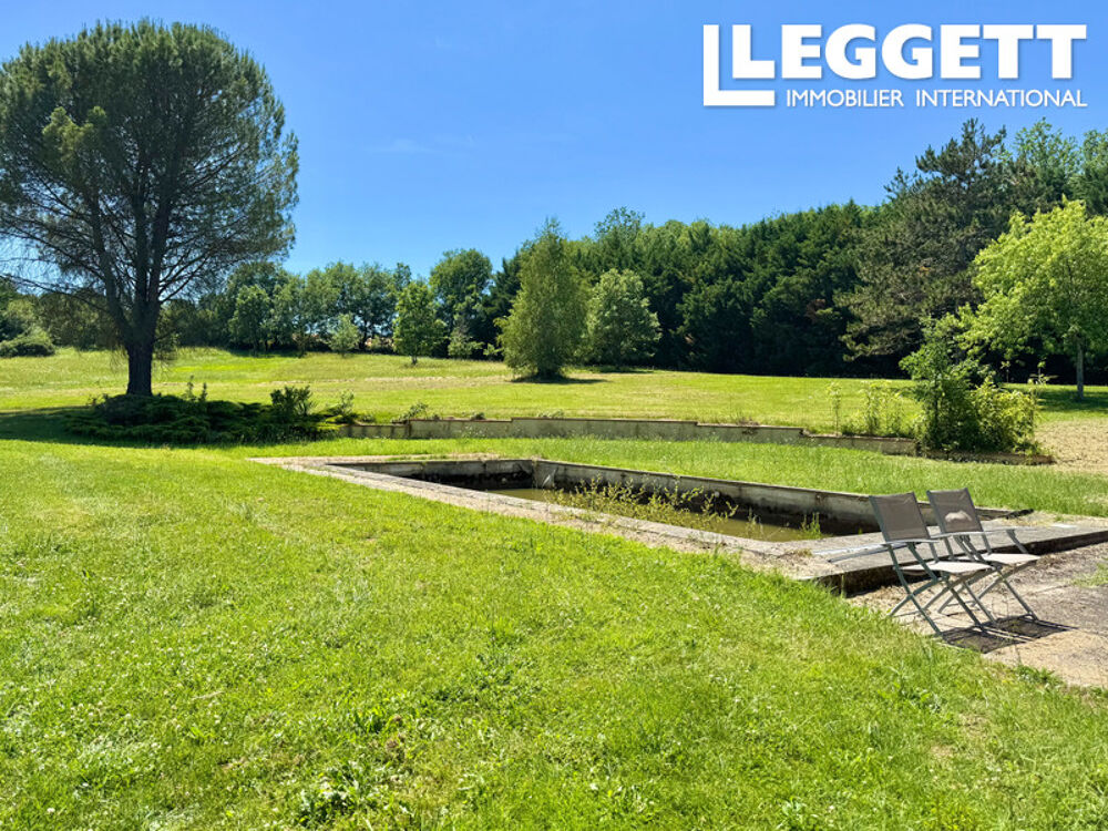 Propriété de caractère sur 2,2 ha avec étang, grange et terrain constructible