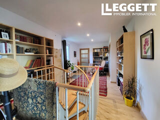  Maison � vendre 9 pi�ces 262 m�