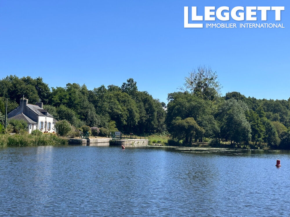Vente Maison Belle maison Nantaise  de 4 chambres, sur terrain arboré et clôt.<br />Canal de Nantes à Brest et forêt.<br /> Guillac