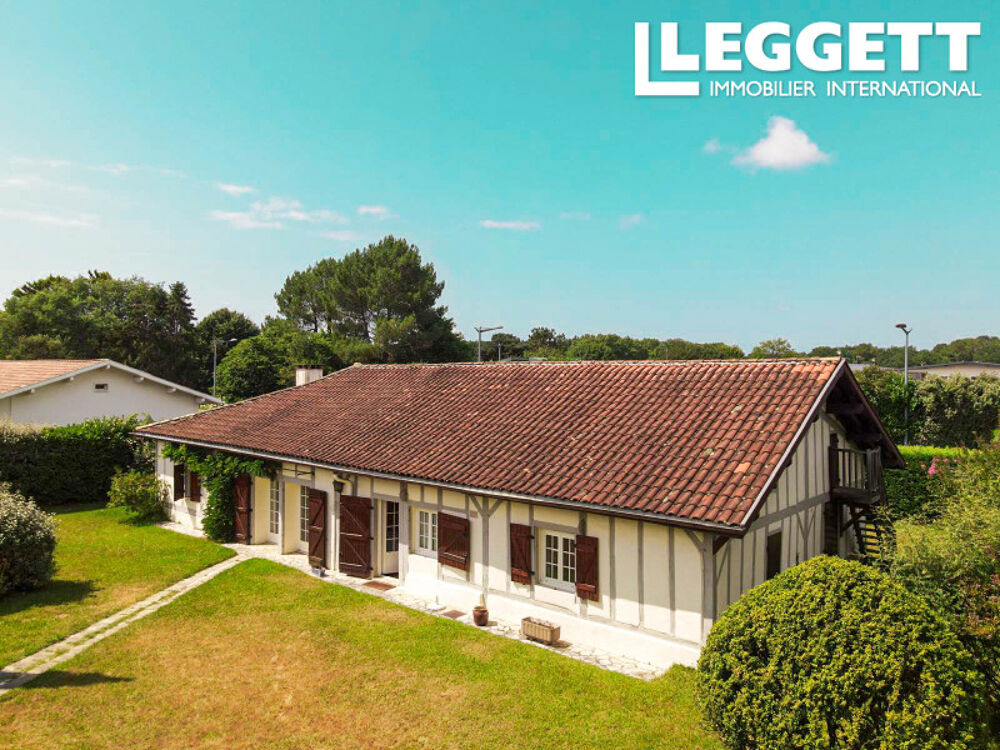 Propriété de charme de 3 bâtis de caractère- 8 pièces - fort potentiel projets hébergement, réception ...