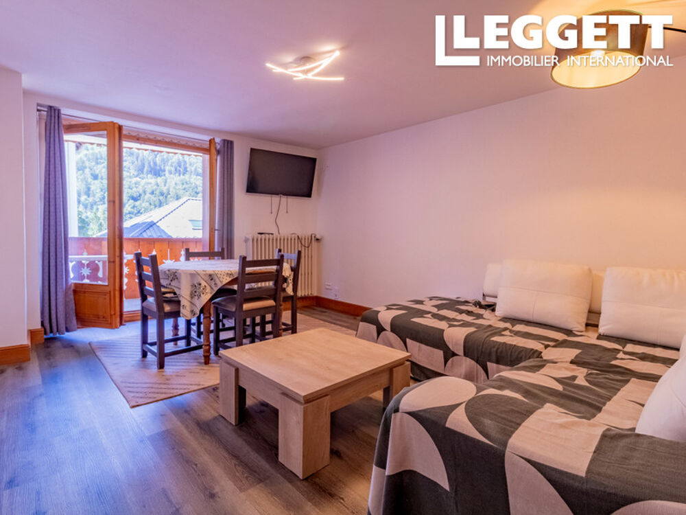 Bâtiment de 6 logements meublés, local commercial, greniers de 120 m² au sol et caves - Bozel - Trois Vallées
