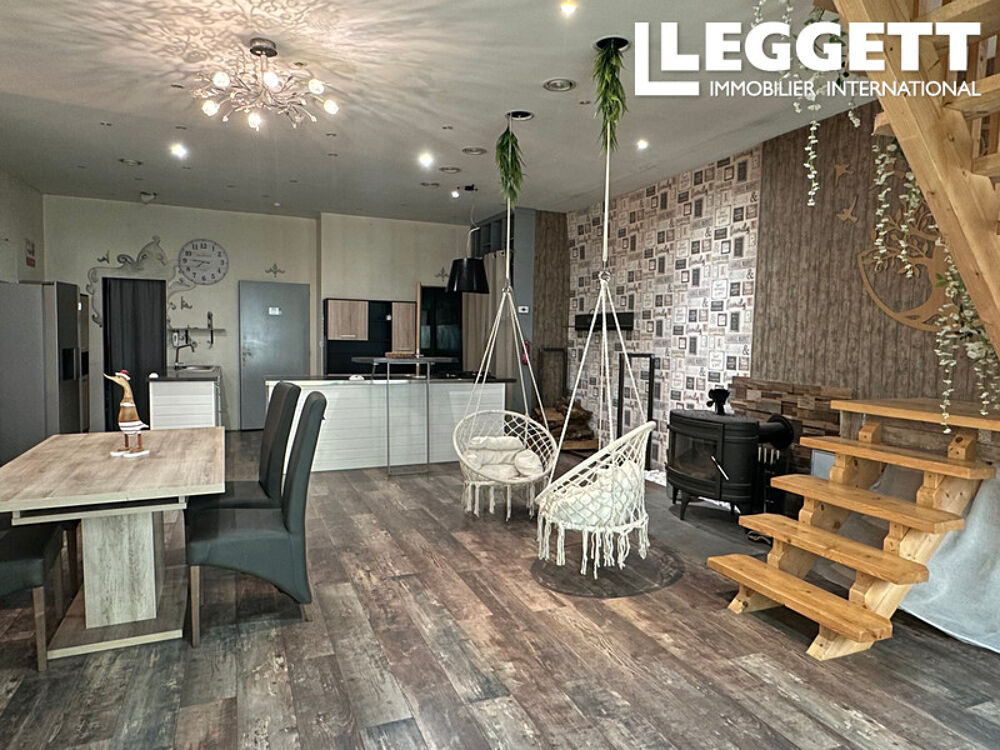 Vente Maison Belle maison de caractère avec 212 m² habitables, studio indépendant et beau potentiel Villefranche-du-pÉrigord