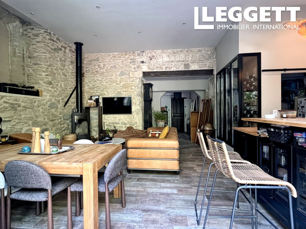 Vente Maison MAISON DE VILLAGE DU 15 ème siècle AVEC JARDIN ATTENANT ET PISCINE Villeneuve-lÈs-avignon