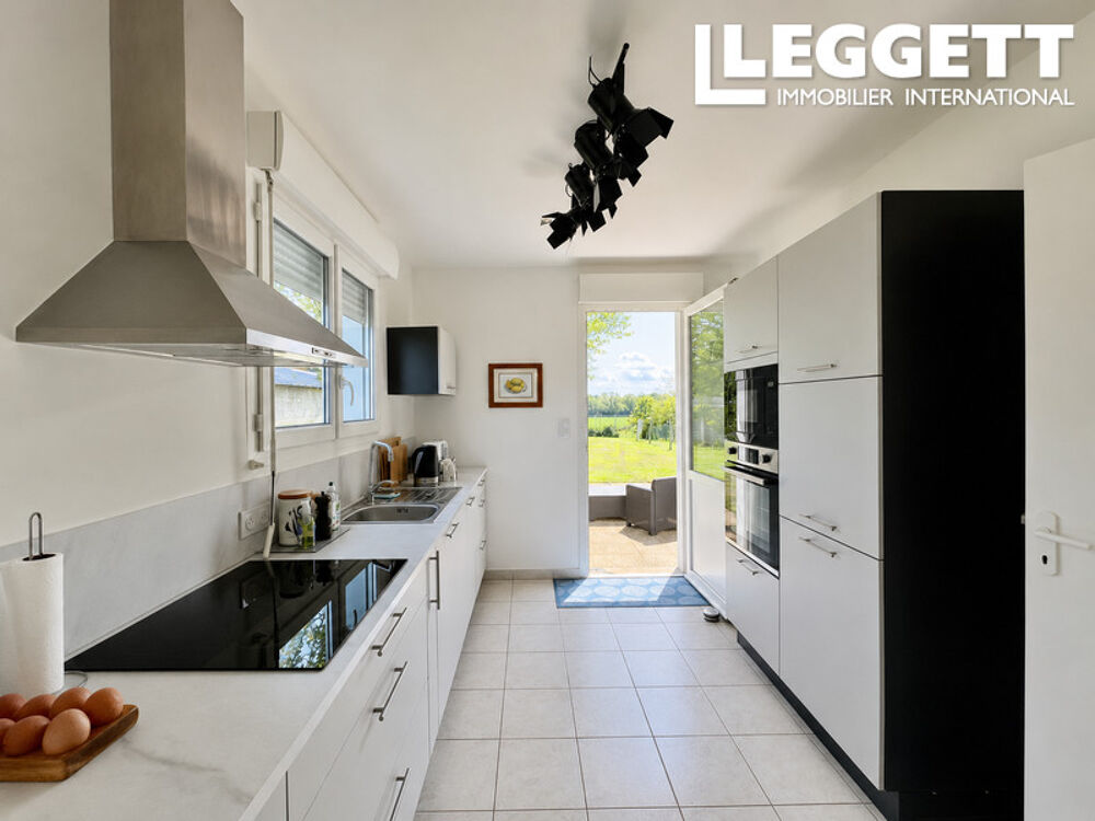 Vente Maison Maison au c?ur du village Saint-hilaire-du-harcouËt