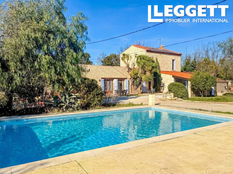   Maison individuelle de 3 chambres avec g�tes ind�pendants, piscine, garage et terrain, Maison - 10 pi�ce(s) - 215 m�