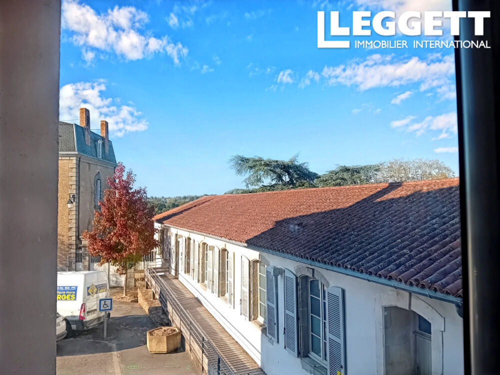 Maison 4 pièces 70 m² · à Argentonnay · 70 m² · 77 777 €