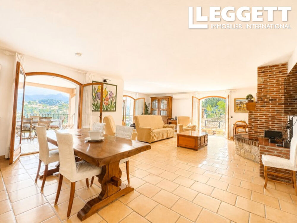 Vente Maison ST PAUL DE VENCE Maison 7P, 294m², terrain 2000m². 5 chambres, 2 SdB, 2 SdE, piscine, 7 stationnements. Saint-paul-de-vence