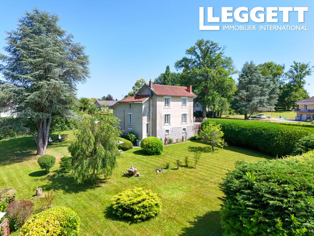 Maison 5 pièces 147 m² · à Oradour-sur-Vayres · 147 m² · 190 000 €