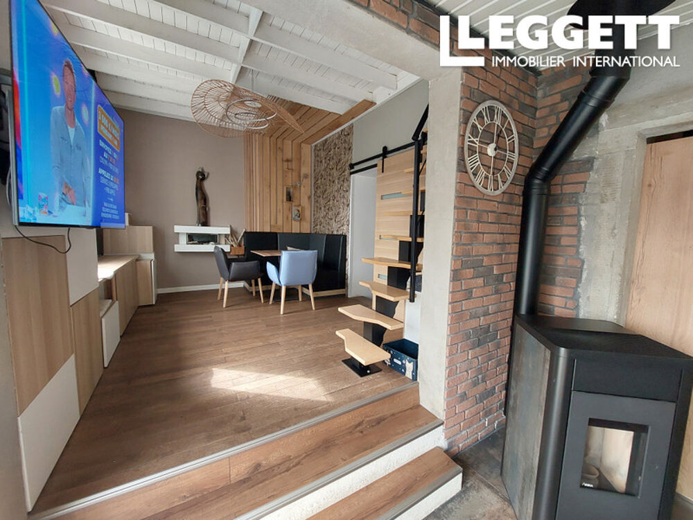 Vente Maison Charmante maison de bourg, enti�rement r�nov�e avec garage, terrasse et jardin. Touvre