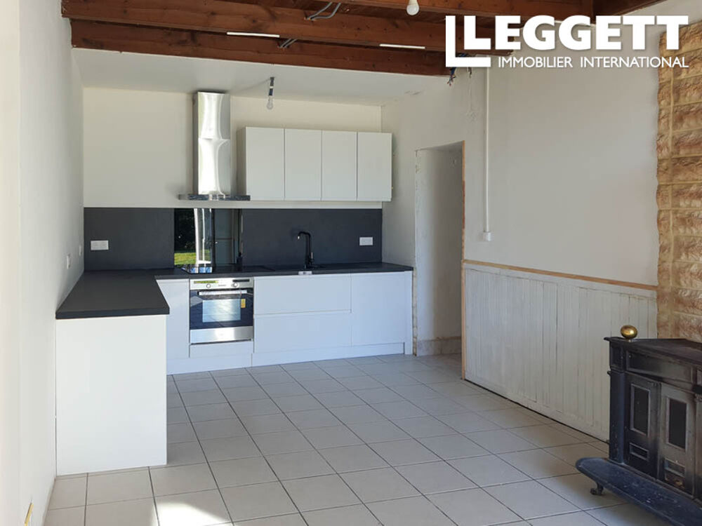 Vente Maison Maison individuelle en pierre avec bâtiments et jardin Villemain