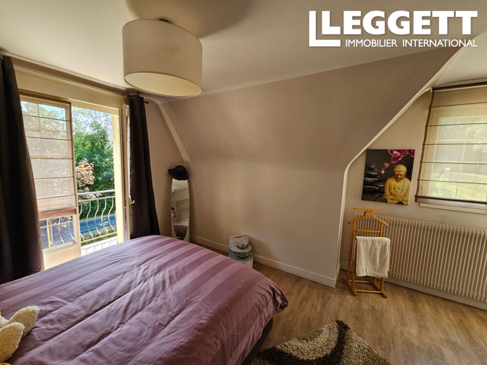À proximité de Vimoutiers et Livarot ? Élégante propriété avec vue panoramique et jardin de plus de 3 000 m²