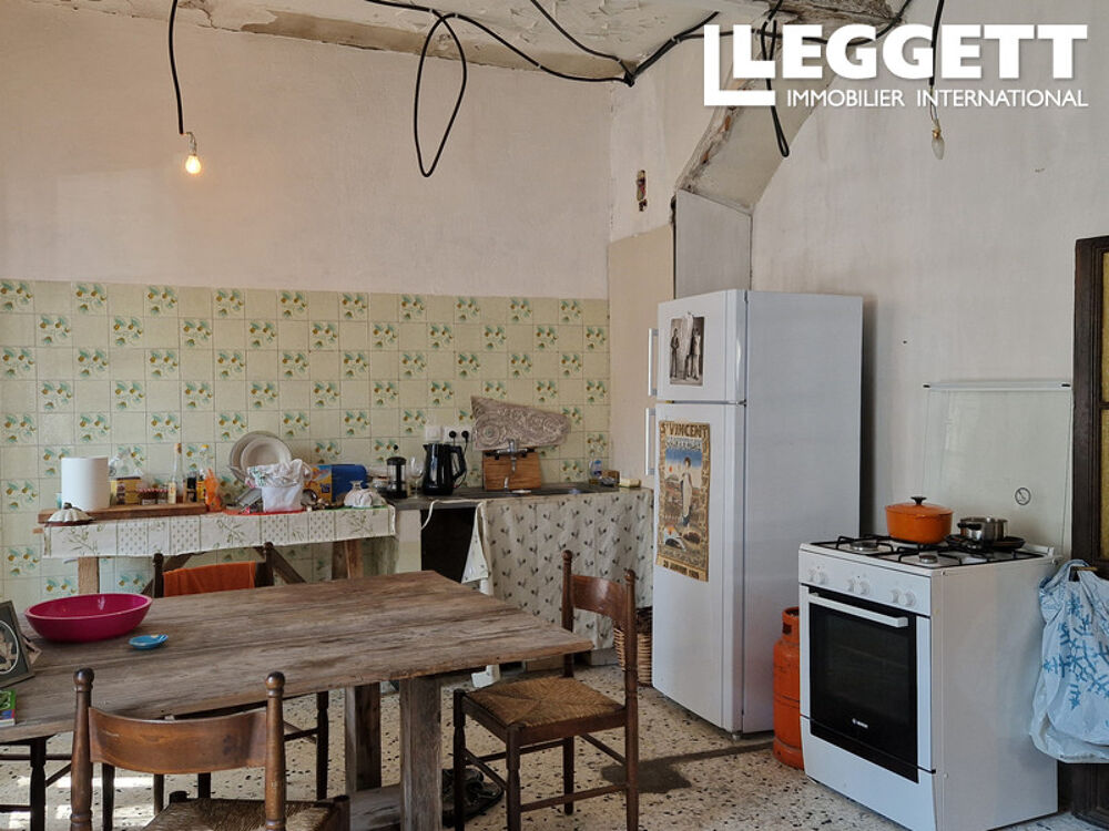Grande maison, habitable, joli village