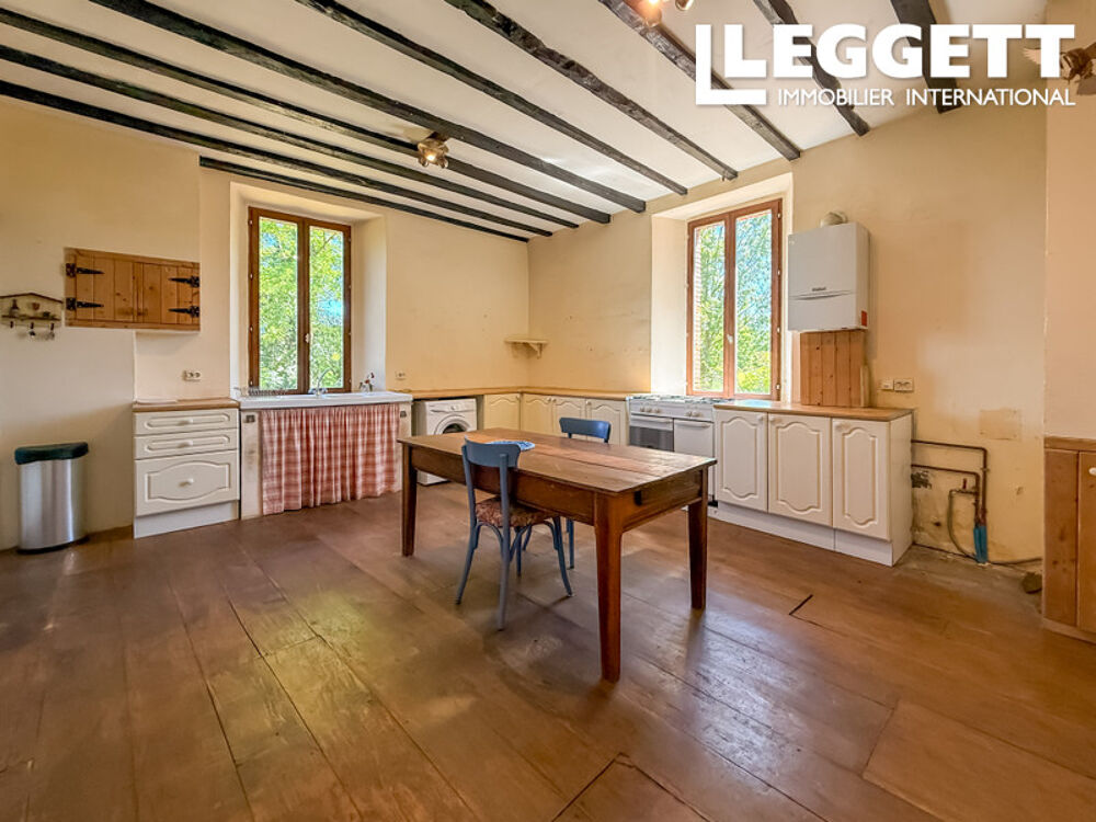 Maison Gascon avec vue sur la campagne, toiture neuve, jardin, terrasses et environnement paisible et campagne