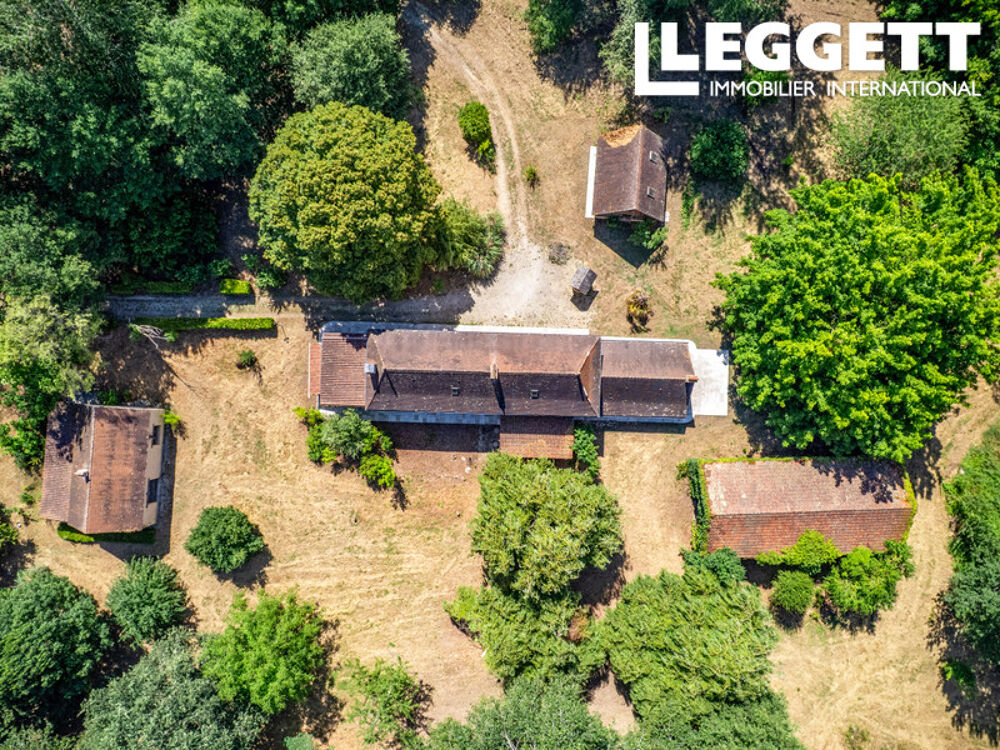 à vendre  Maison Le Bugue (24260)