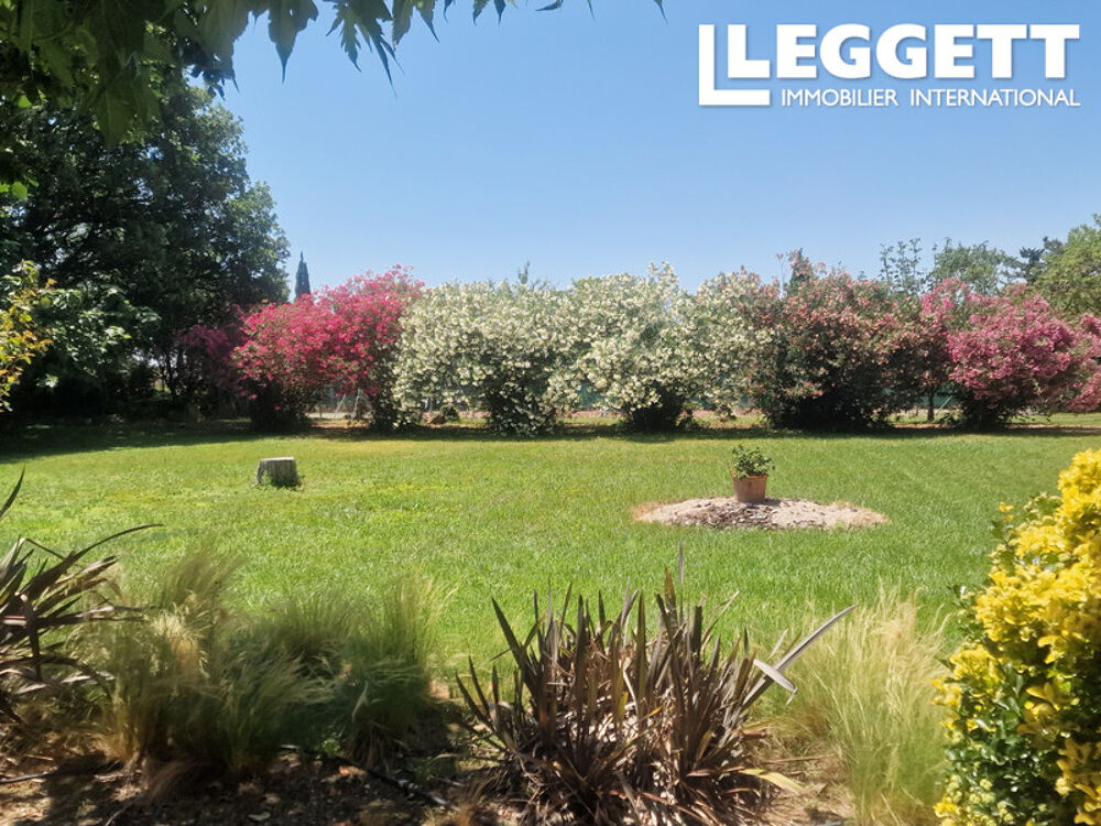 Vente Maison Emplacement fabuleux pour cette villa  5 chambres, gîte séparé, jardins, terrain, piscine, court de tennis. Argeliers