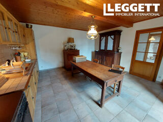 Vente Maison Belle maison en pierre avec dépendances et terrain. Secteur BOUEX. A 15km d' ANGOULEME. Garat