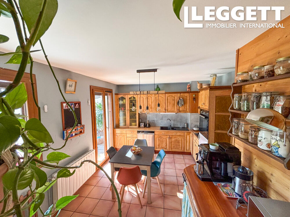 Vente Maison Maison avec trois chambres, 135m² à vendre à Tessens, 10 minutes du centre d'Aime la Plagne. Aime-la-plagne