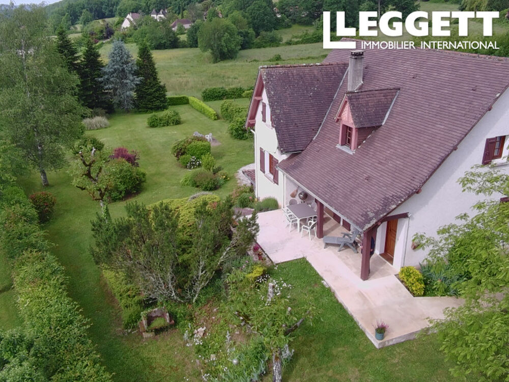 Charmante maison familiale avec magnifique jardin paysager