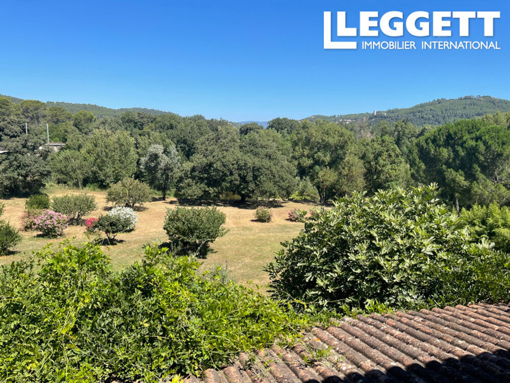 Charmante propriété en pierre dans un parc enchanteur avec Gîte au bord de la rivière et piscine