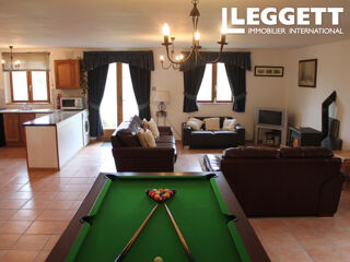  Maison � vendre 9 pi�ces 240 m�