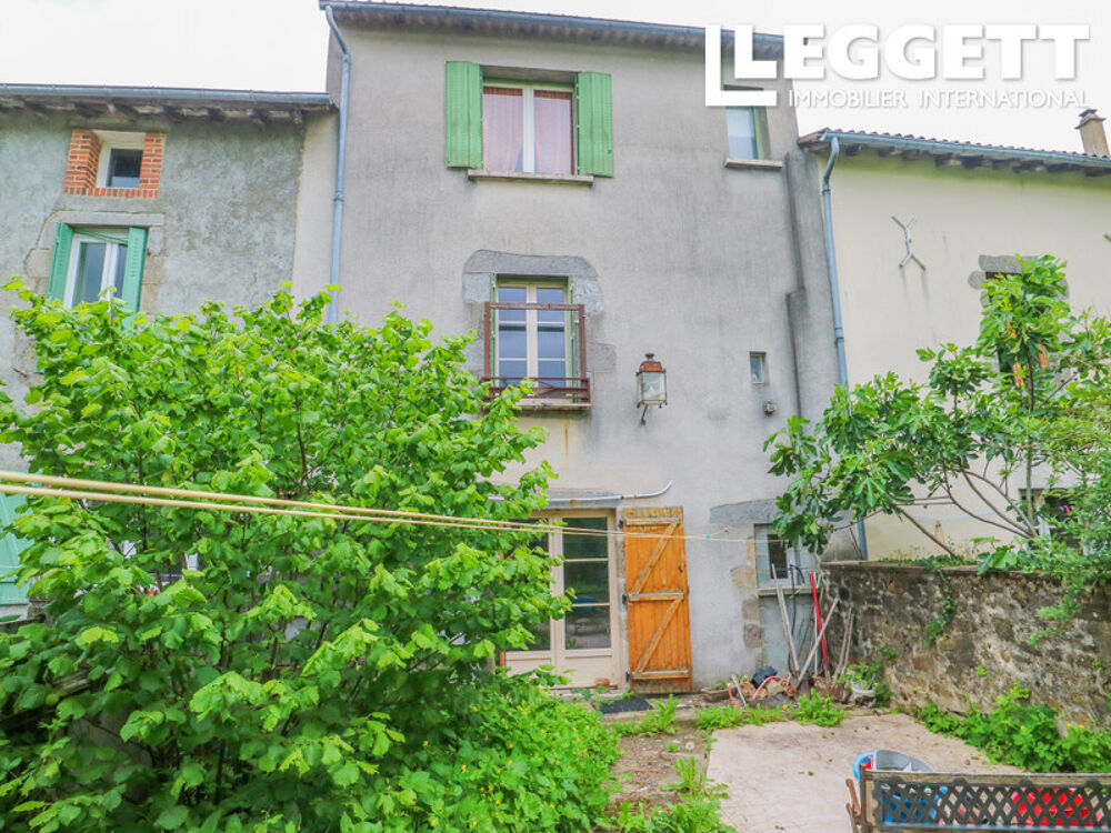 Vente Maison Maison avec 4 chambres, petite cours et garage Le dorat