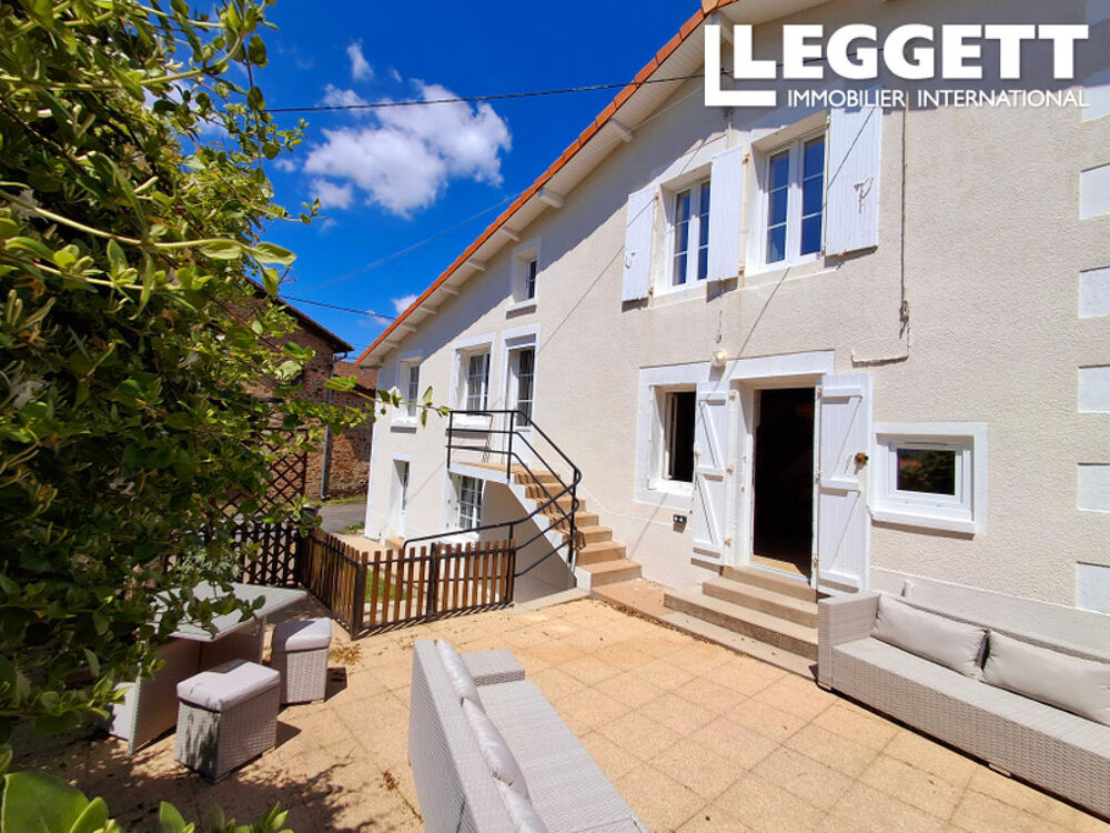 Maison 6 pièces 125 m² · à Terres-de-Haute-Charente · 125 m² · 141 000 €