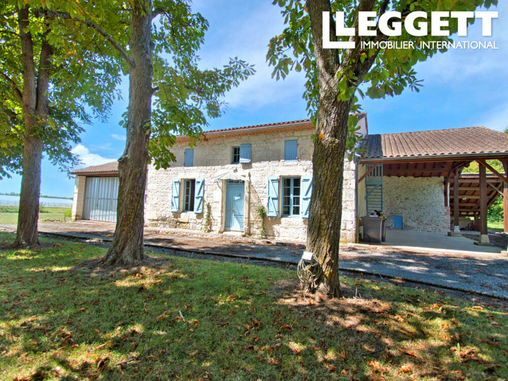 Vente Maison Belle Propriété en pierre avec plusieurs dépendances ,une mare et son parc arboré. Lafitte-sur-lot