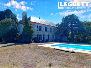  Propri�t�/ch�teau � vendre 15 + pi�ces 444 m�