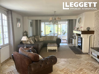  Maison à vendre 11 pièces 302 m²