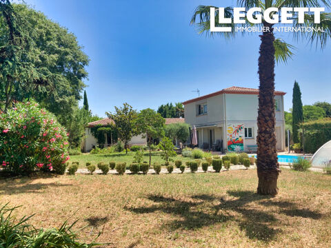   Villa d?architecte 4 chambres avec parc priv� exceptionnel au c?ur du village ? � 35 km de Montpellier<br /> Maison - 6 pi�ce(s) - 210 m�