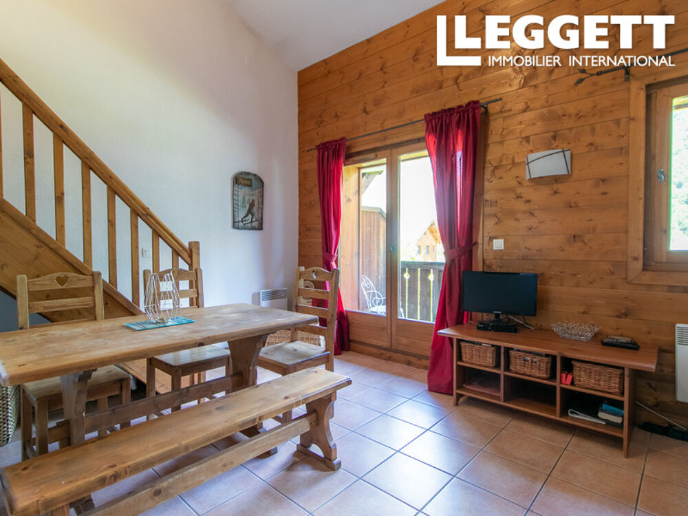 Vente Appartement Appartement duplex au 2ème étage, avec une chambre et un coin cabine. Superbes vues et deux piscines. SamoËns