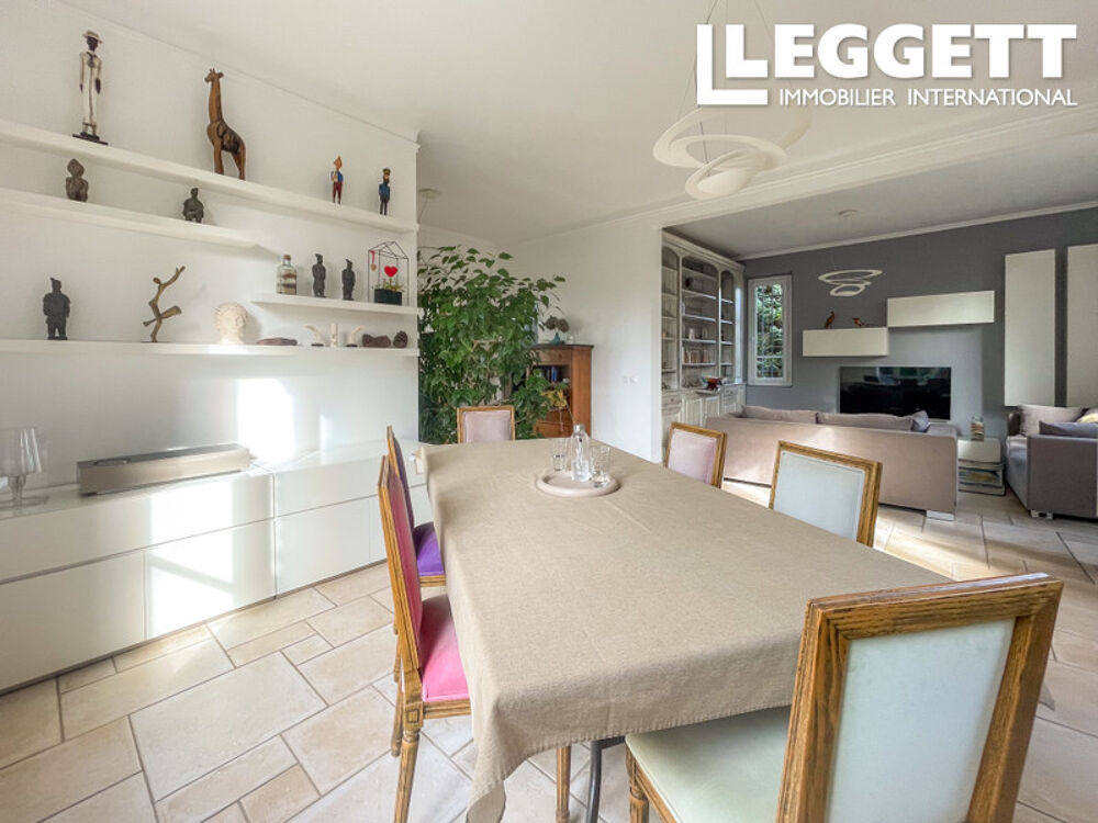 Vente Maison Maison de caractère indépendante, 7 pièces avec dépendance à vendre à 95250 Beauchamp, proche de la gare Beauchamp