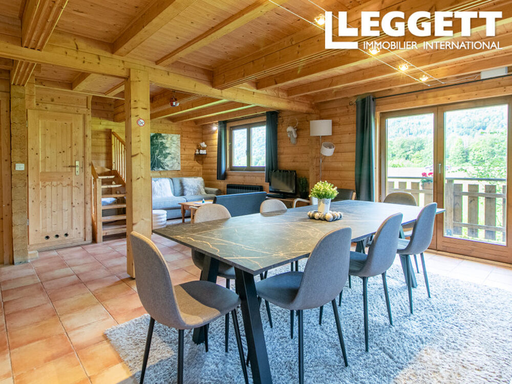 Vente Maison Chalet de 3 chambres rénové avec goût, situé dans une résidence de tourisme avec accès à une piscine. Morillon