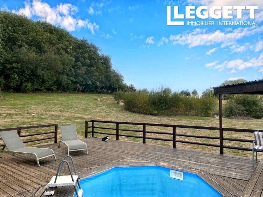 Vente Maison Maison de 4 chambres en plein pied sur 9300m² de terrain avec piscine et terrasse Pageas