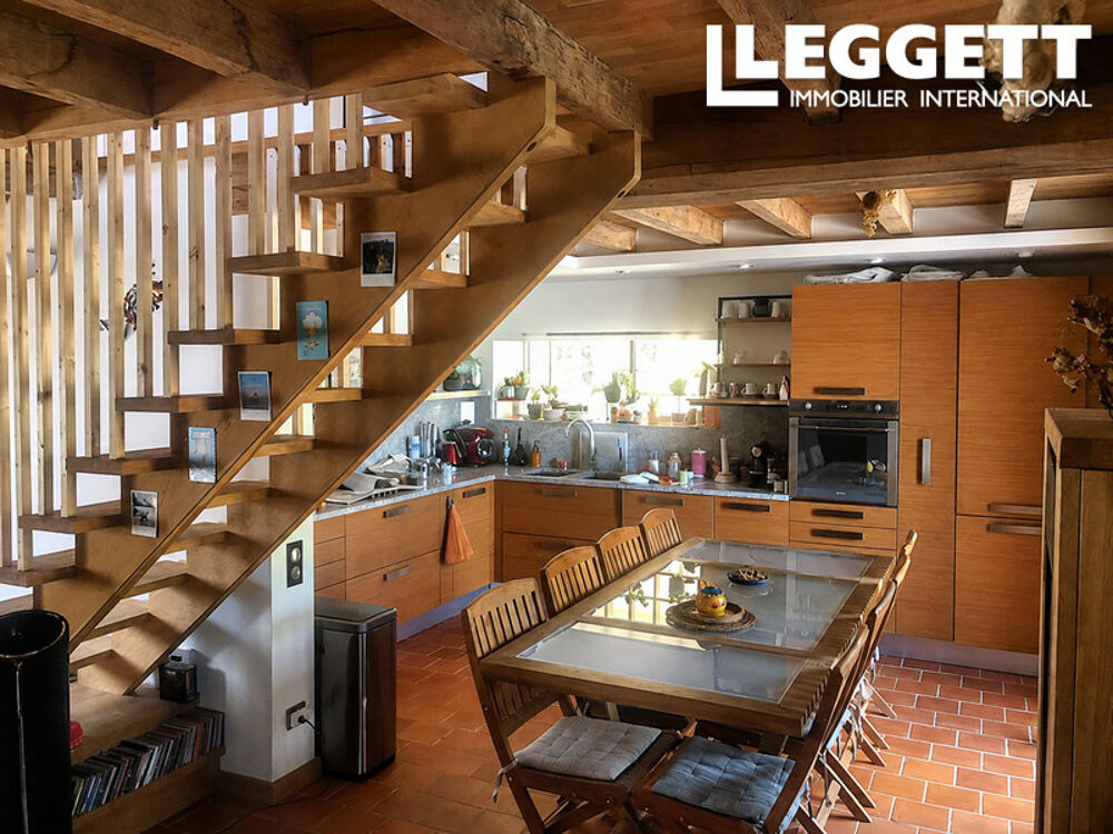 Vente Maison Maison en pierre rénovée, DPE B exceptionnel, 4 chambres, terrasse 100 m², grange et piscine à terminer Arronnes