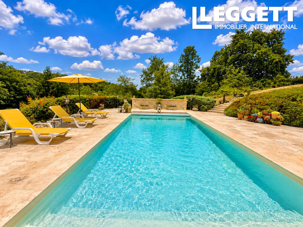 Élégante maison en pierre, 4 chambres, appartement indépendant et piscine chauffée à Sarlat-la-Canéda