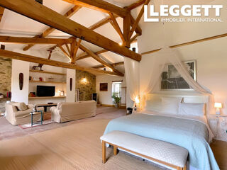  Maison � vendre 7 pi�ces 245 m�