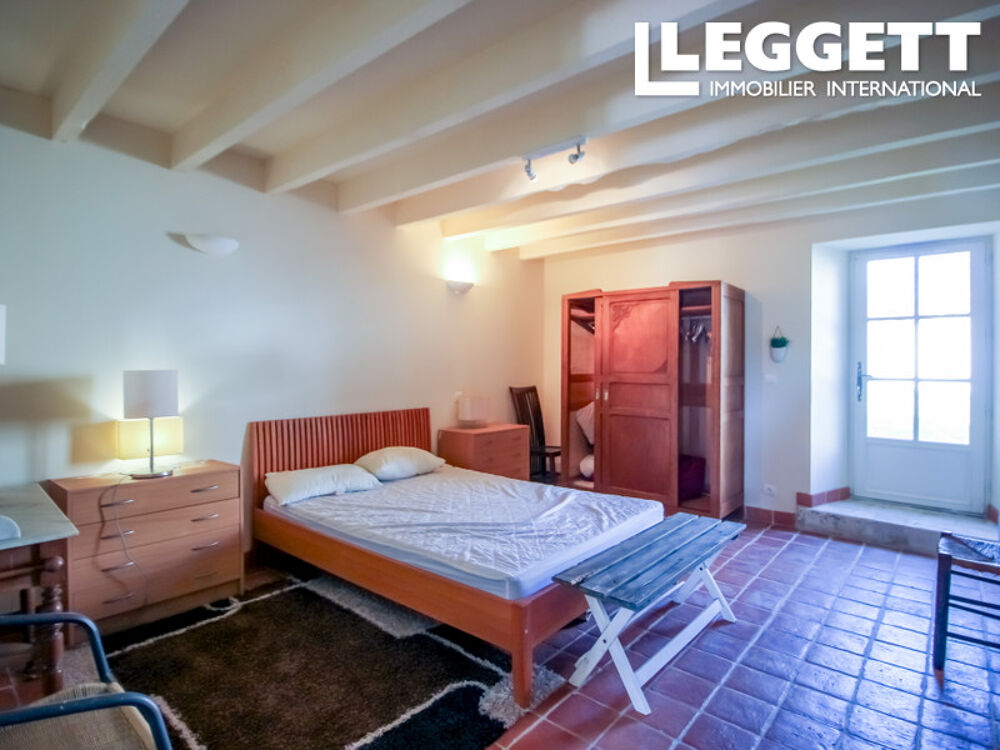 Vente Maison Maison en pierre rénovée clé en main avec jardin et potentiel piscine au c?ur du Périgord Pourpre Gageac-et-rouillac