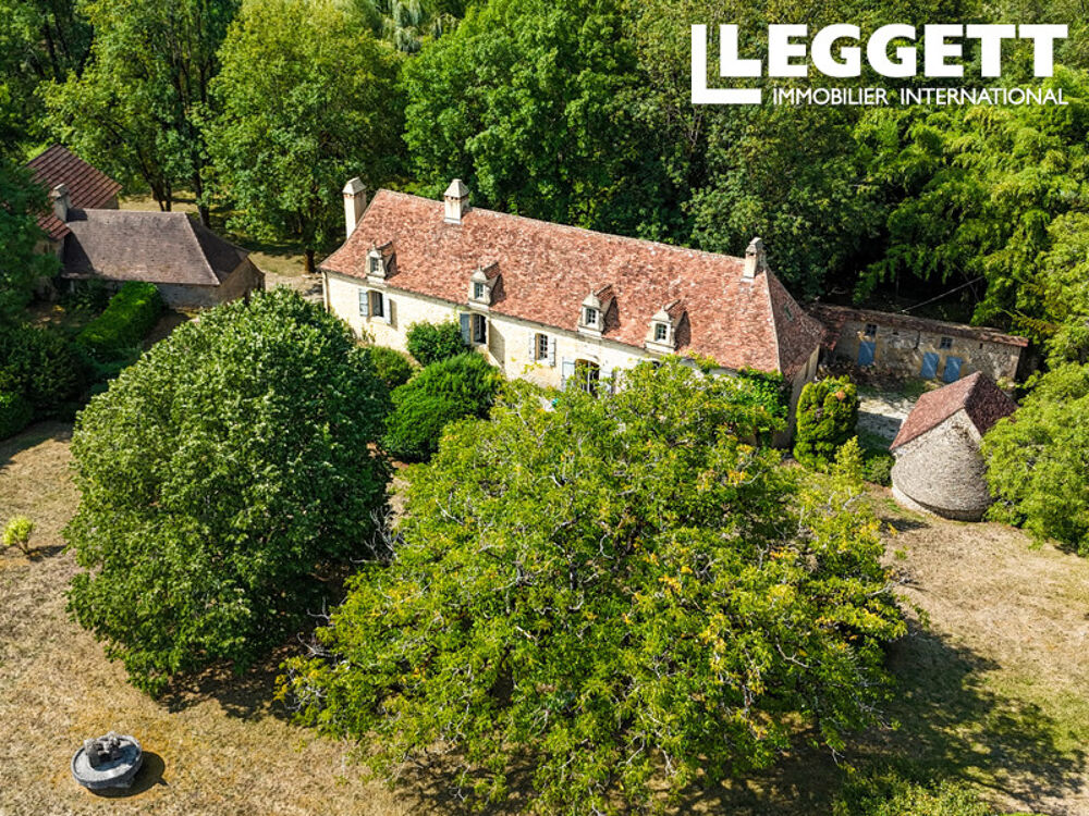 Domaine avec ancien moulin, gite et parc d'un hectare, en Périgord Noir