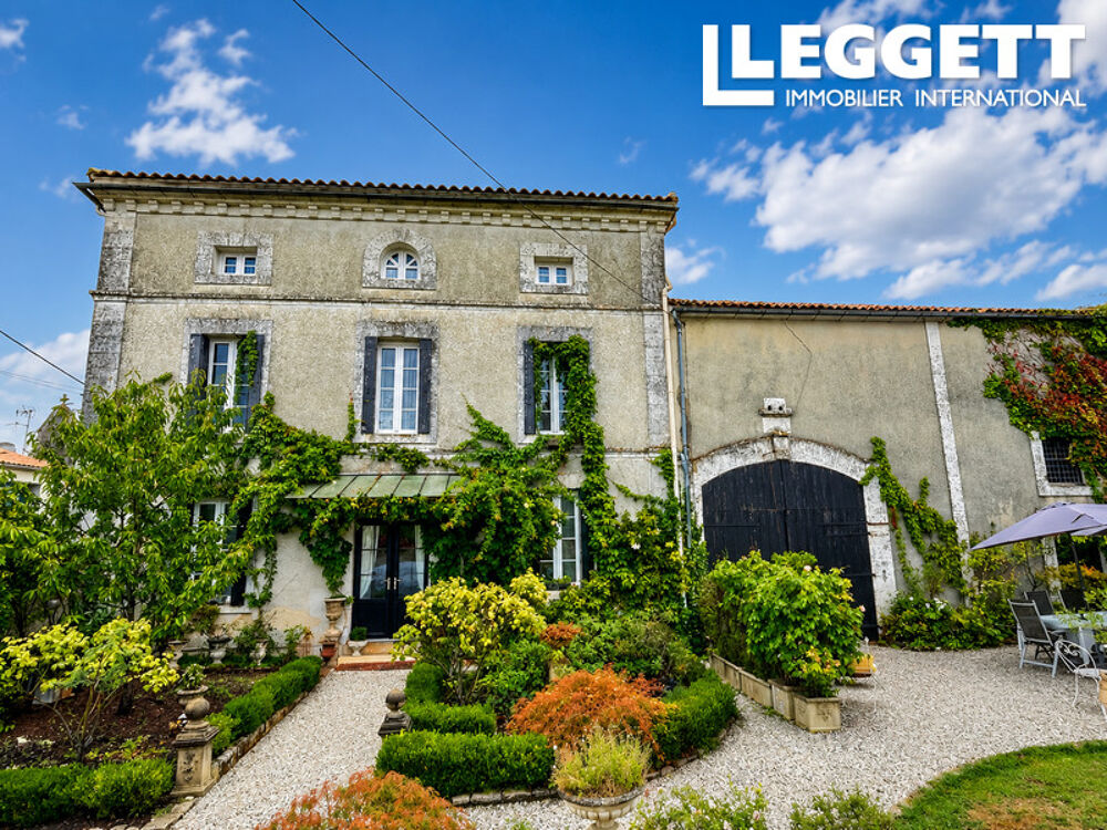 Maison 9 pièces 186 m² · à La Chapelle · 186 m² · 277 000 €